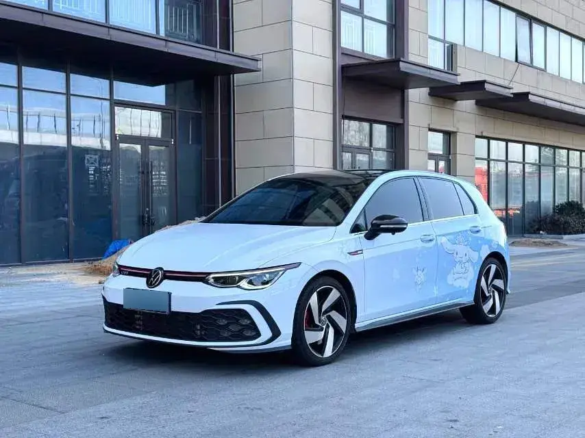 2023 Volkswagen GolfGTI 2.0T 220HP L4 7DCT