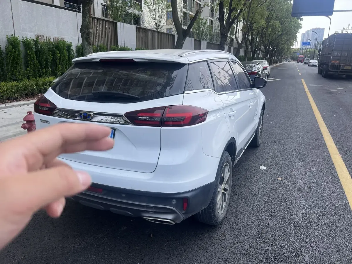 2018 Geely Azkarra 1.8T 163HP L4 6MT,autocango,china used car exporter,china ev exporter,chinese used car exporter,chinese used ev exporter