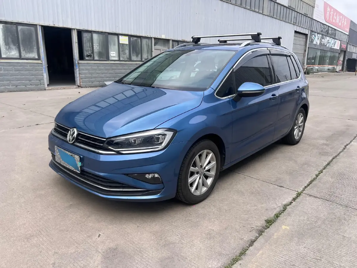 2020 Volkswagen Golf Sportsvan 1.4T 150HP L4 7DCT