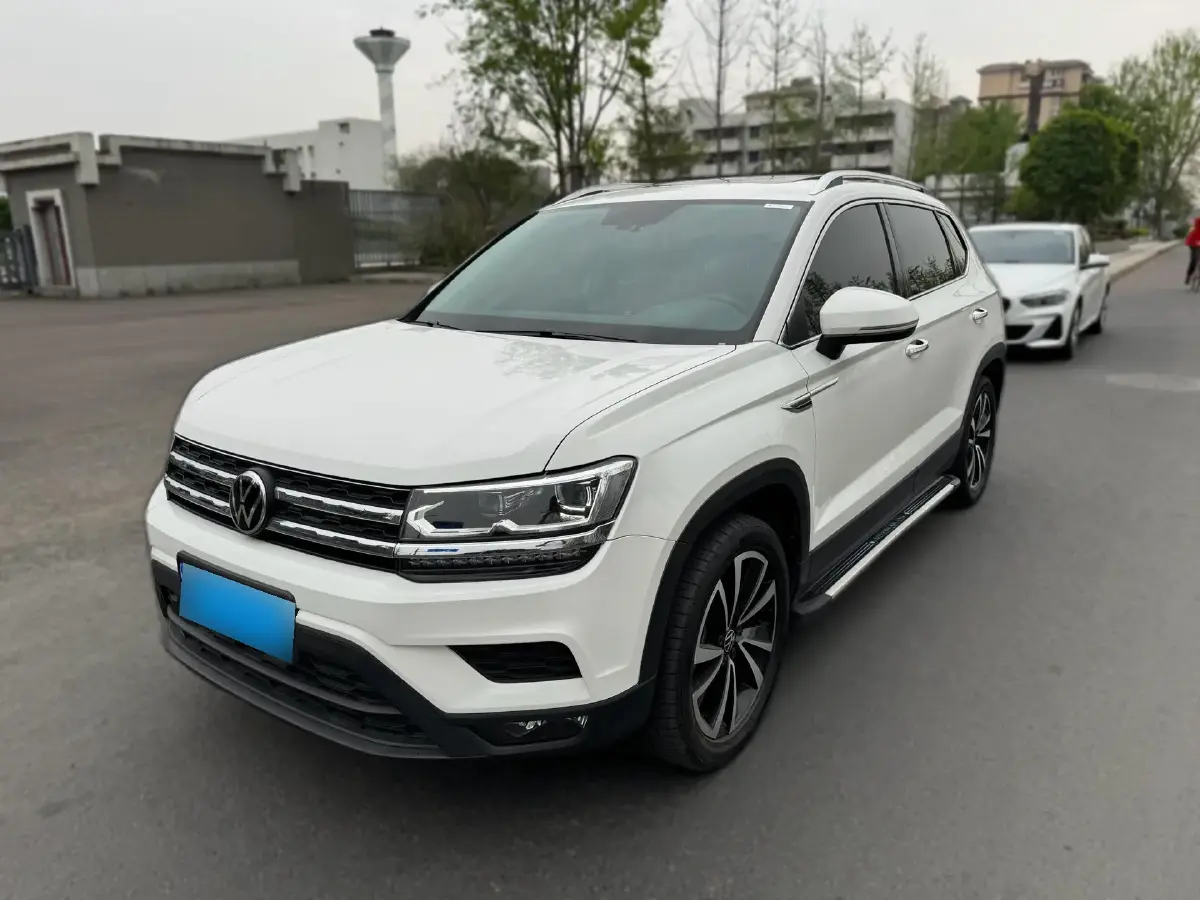 2021 Volkswagen Tharu 1.4T 150HP L4 7DCT