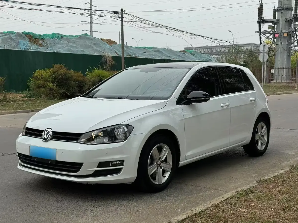 2017 Volkswagen Golf 1.6L 110HP L4 6AT