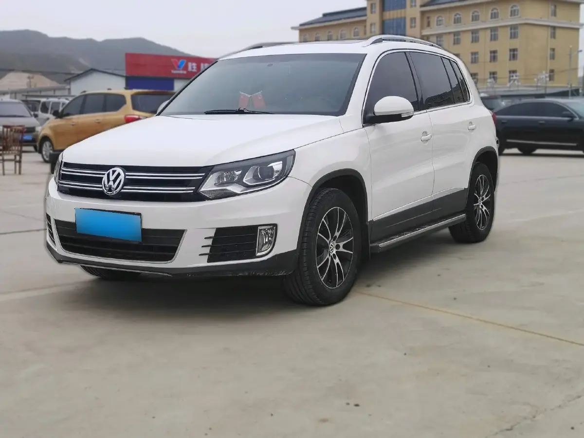 2013 Volkswagen Tiguan 1.8T 160HP L4 6AT