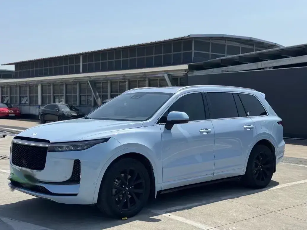 2020 Li ONE Range Extended 131HP REEV 40.5KWH