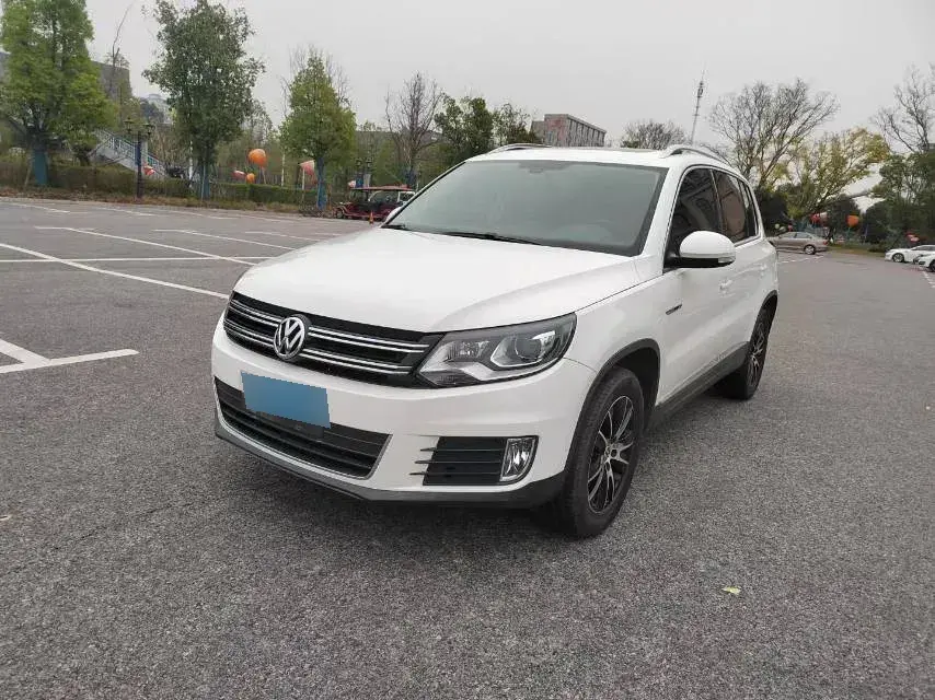 2016 Volkswagen Tiguan 1.8T 160HP L4 6AT