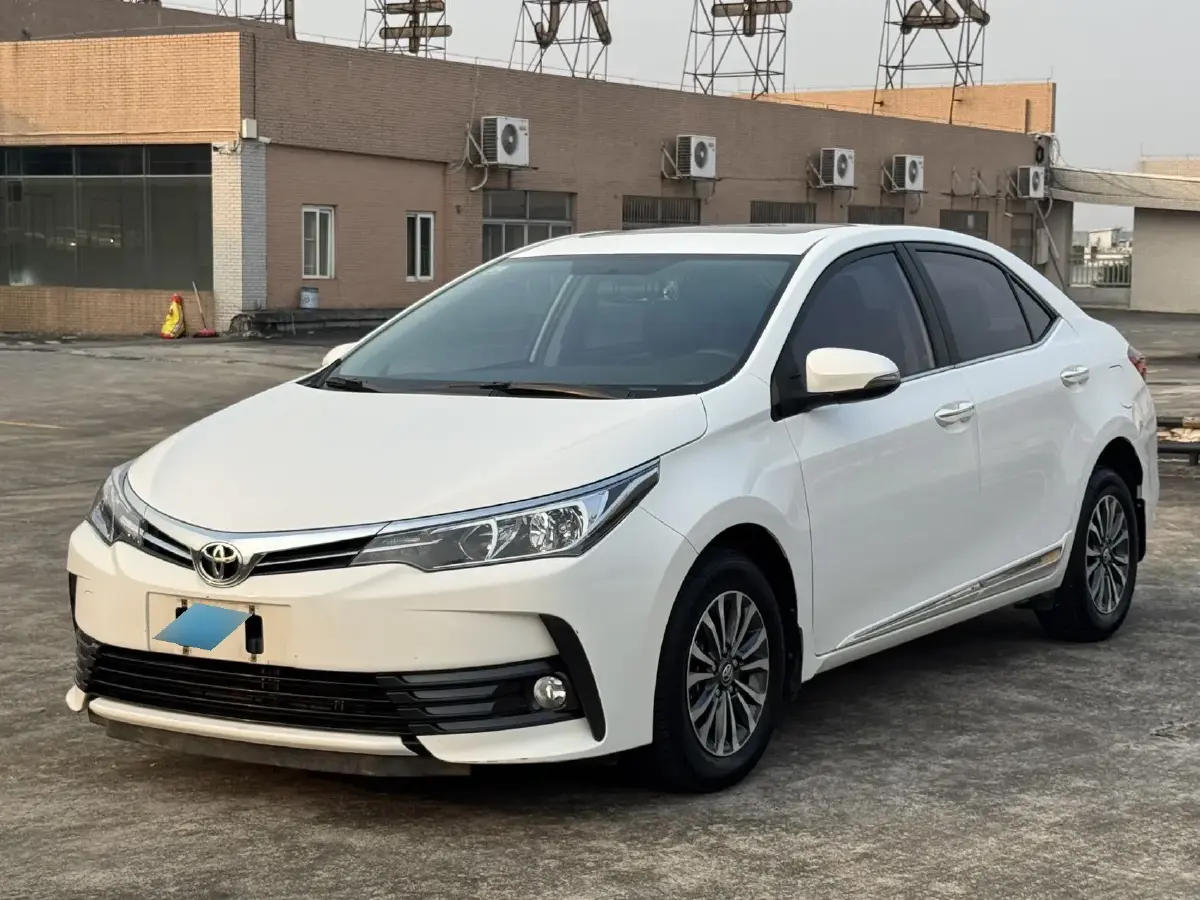 2018 Toyota Corolla 1.2T 116HP L4 CVT