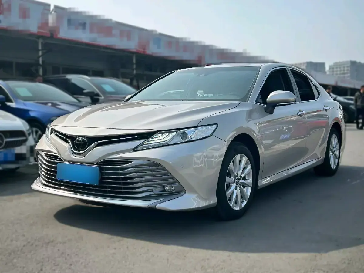 2019 Toyota Camry 2.0L 178HP L4 CVT