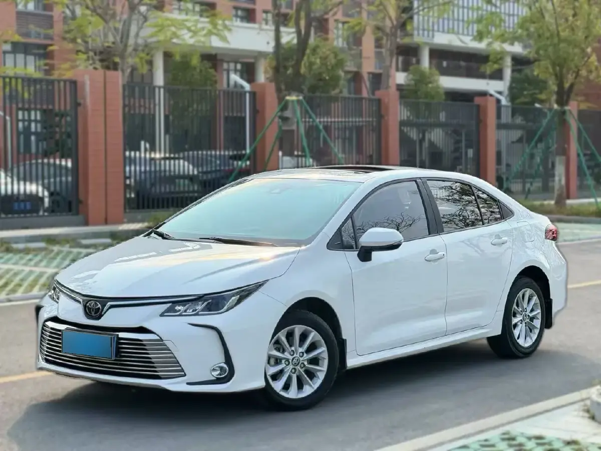 2021 Toyota Corolla 1.2T 116HP L4 CVT
