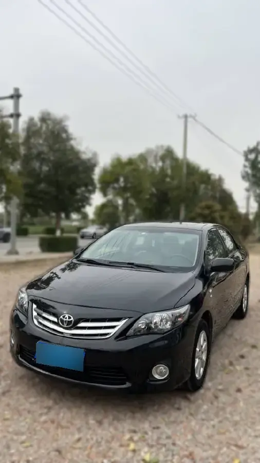 2013 Toyota Corolla 1.8L 140HP L4 CVT