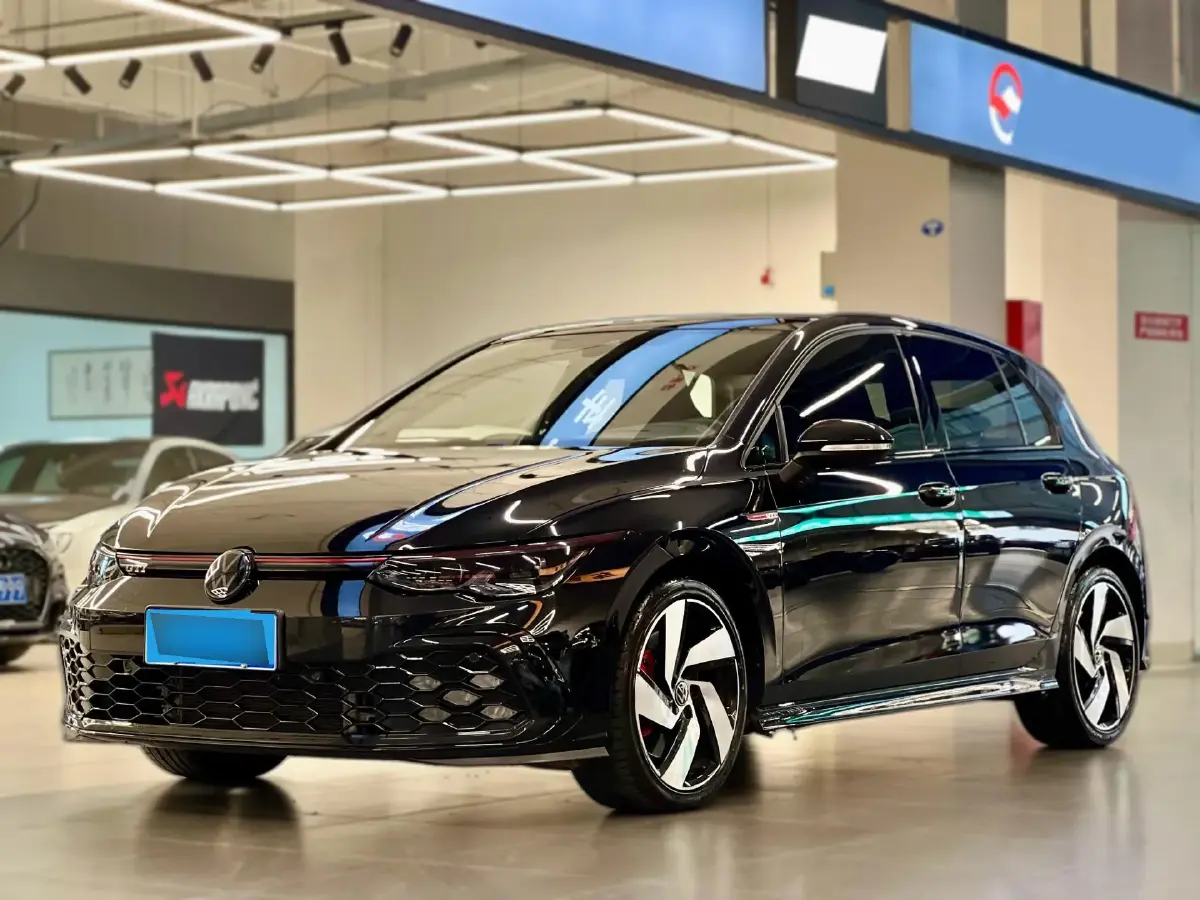 2021 Volkswagen GolfGTI 2.0T 220HP L4 7DCT