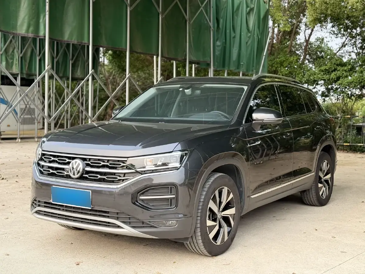 2020 Volkswagen Tayron 2.0T 186HP L4 7DCT