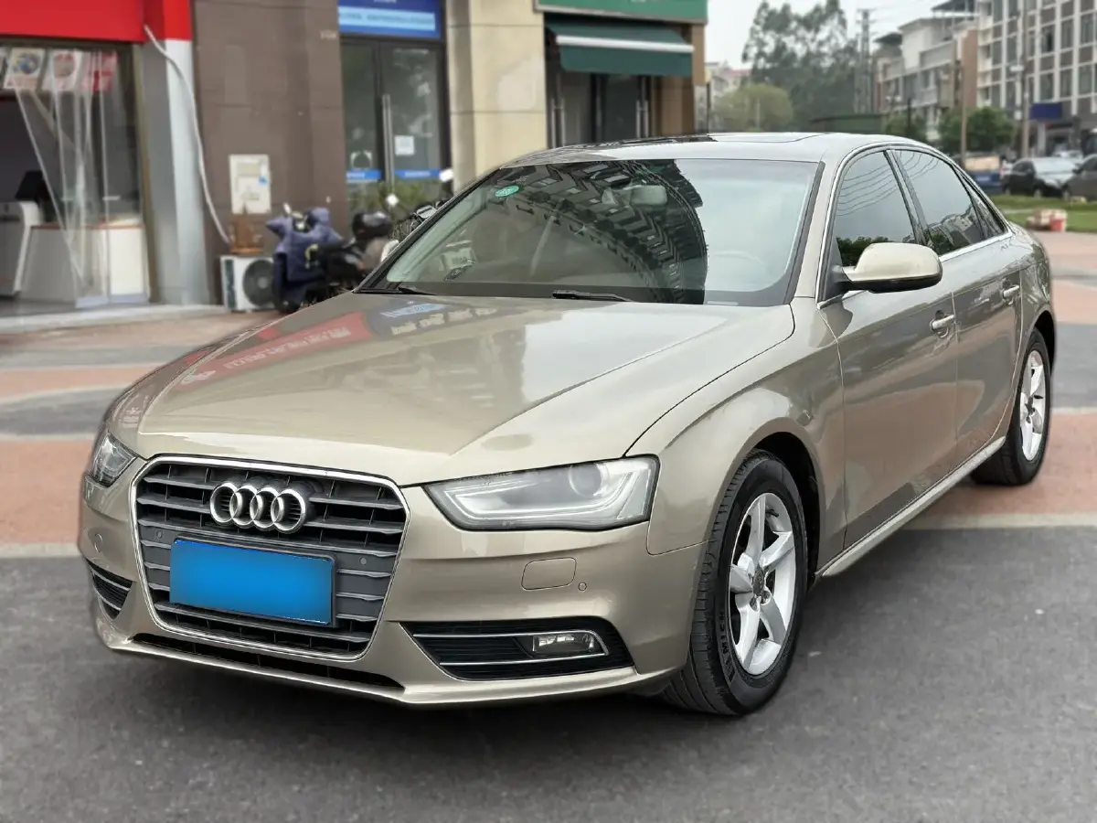2013 Audi A4L 2.0T 180HP L4 CVT