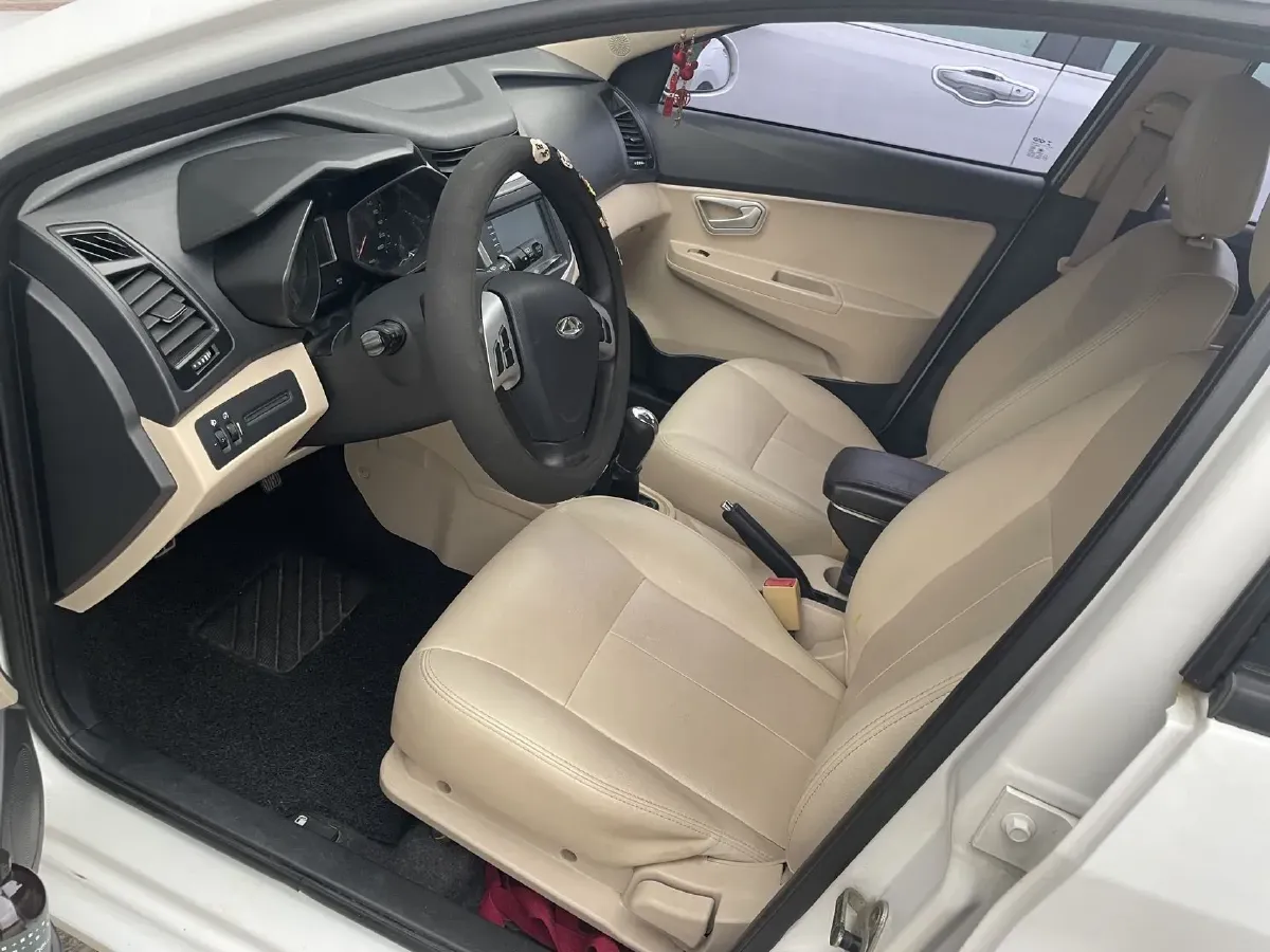 2015 Chery Fulwin 2 1.5L 109HP L4 5MT,autocango,china used car exporter,china ev exporter,chinese used car exporter,chinese used ev exporter