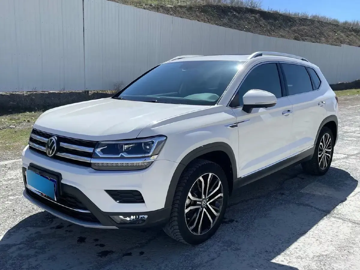 2021 Volkswagen Tharu 2.0T 186HP L4 7DCT