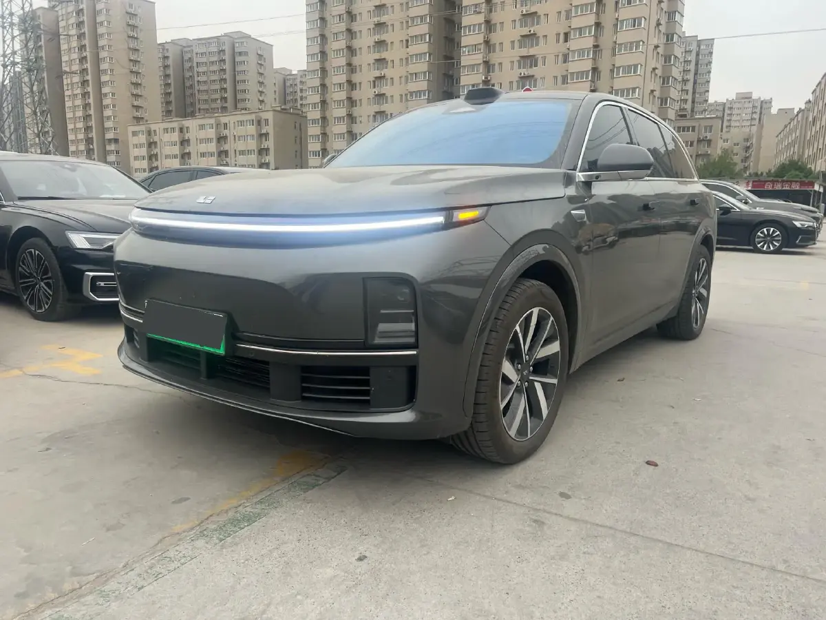 2023 Li L7 Range Extended 154HP REEV 40.9KWH
