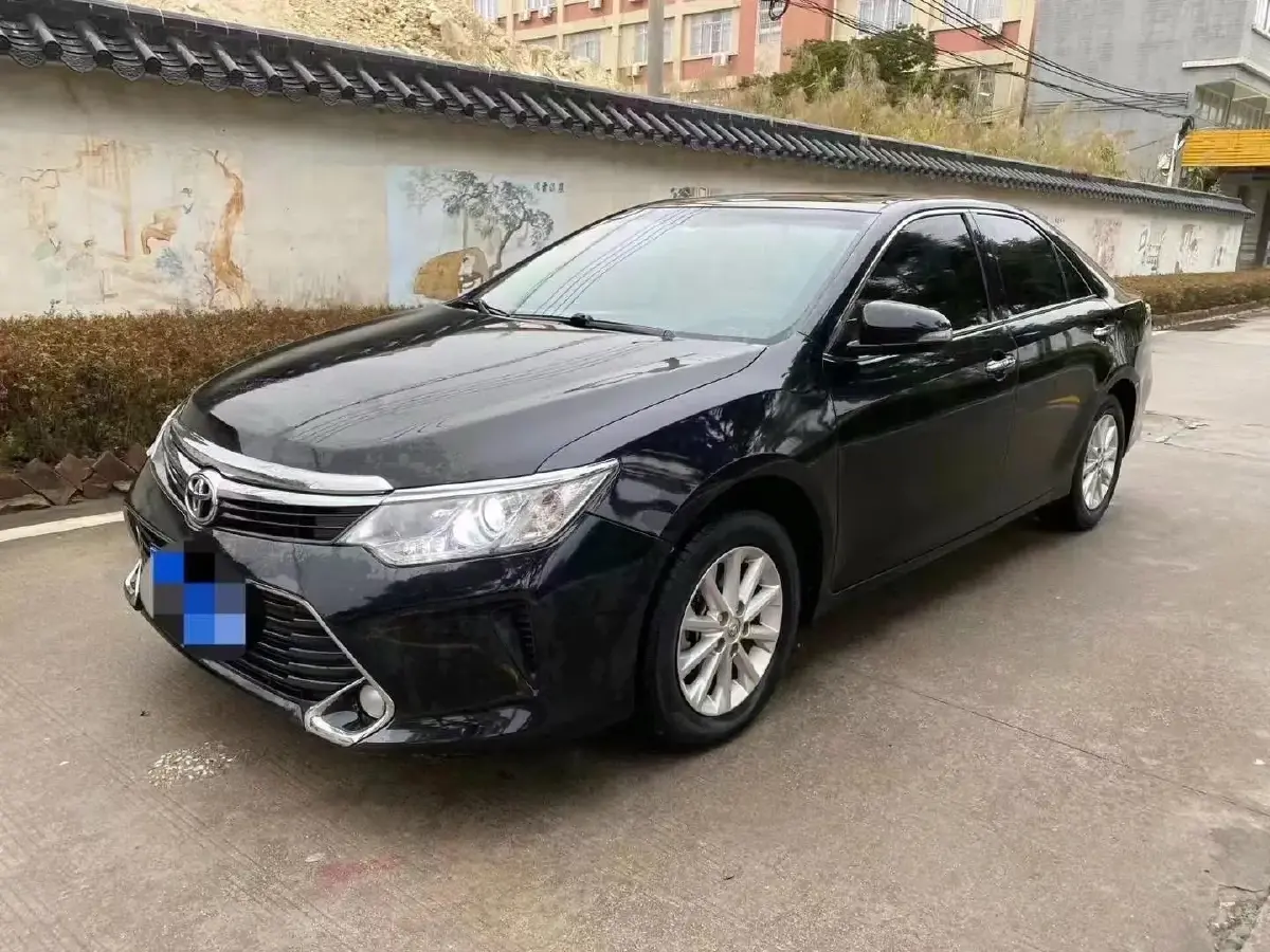 2016 Toyota Camry 2.0L 167HP L4 6AT