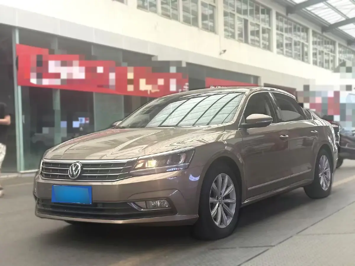 2017 Volkswagen Passat 1.8T 180HP L4 7DCT