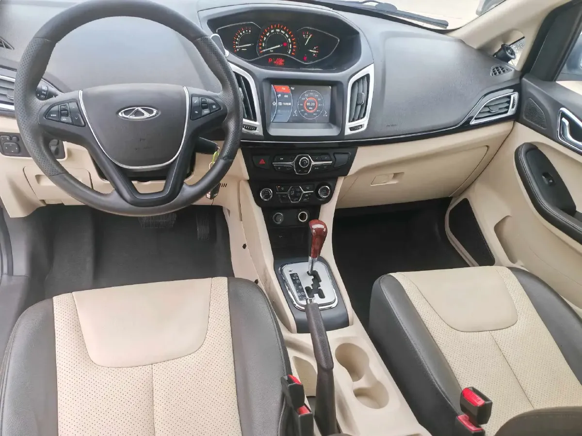 2015 Chery Arrizo M7 2.0L 139HP L4 CVT,autocango,china used car exporter,china ev exporter,chinese used car exporter,chinese used ev exporter