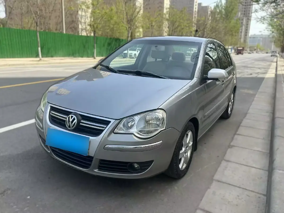 2009 Volkswagen Polo 1.6L 105HP L4 6AT