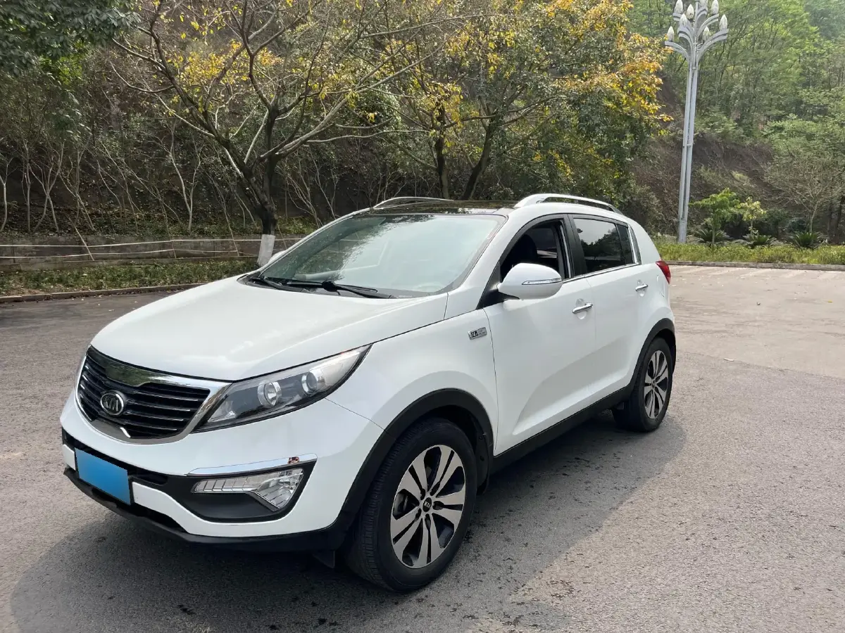 2014 Kia Sportage R 2.0L 165HP L4 6AT