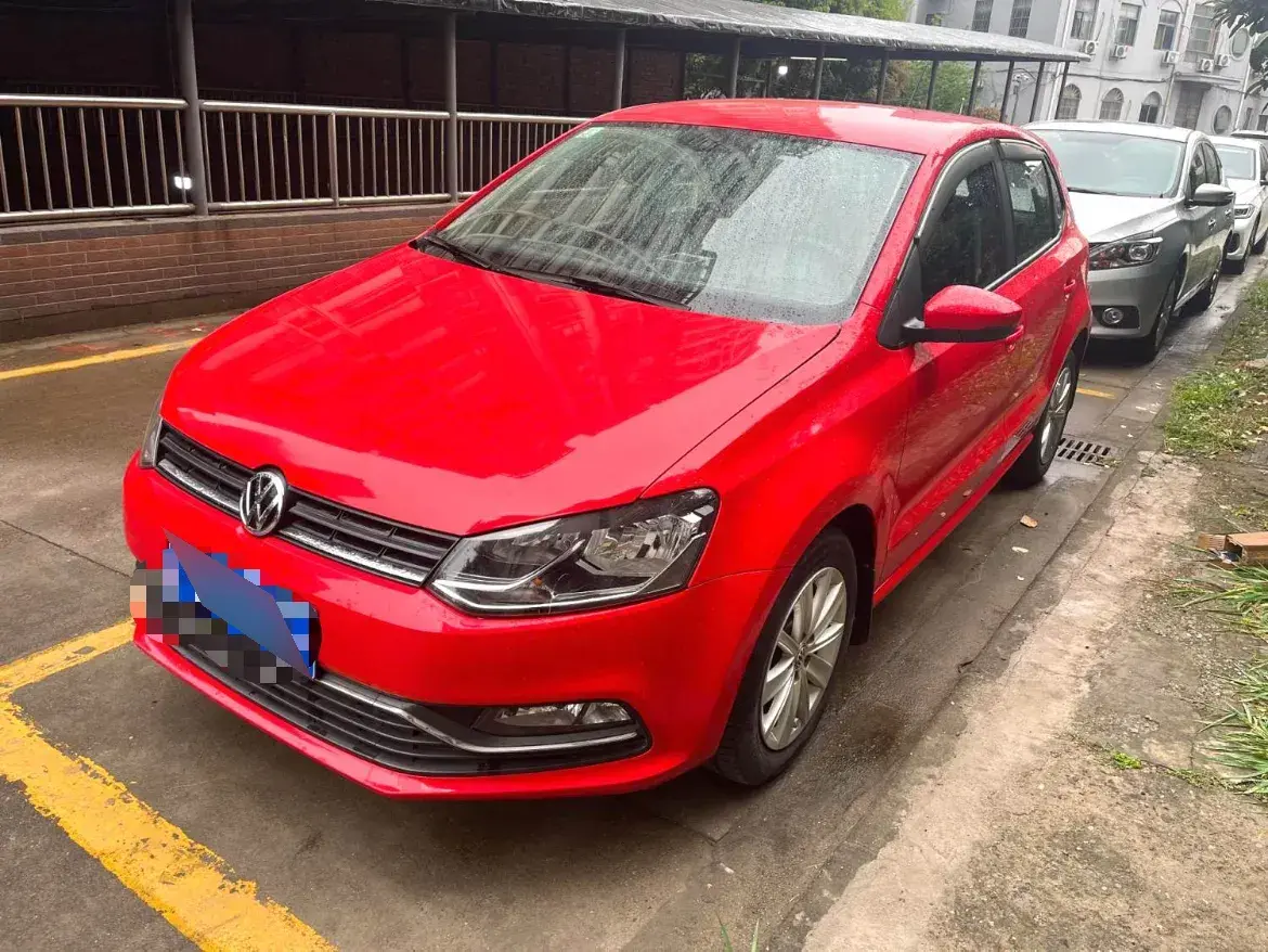 2014 Volkswagen Polo 1.6L 110HP L4 6AT