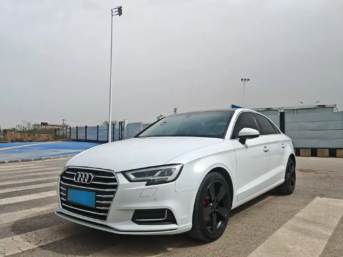 2017 Audi A3 1.4T 150HP L4 7DCT
