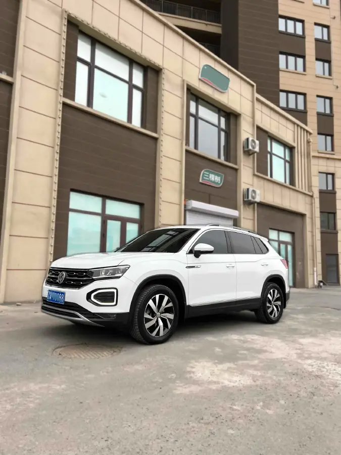 2019 Volkswagen Tayron 2.0T 186HP L4 7DCT