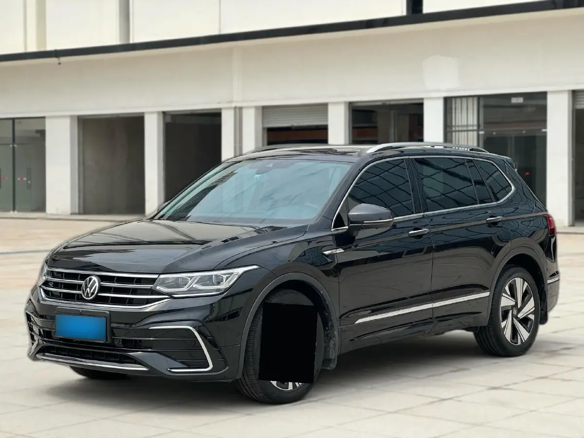 2023 Volkswagen Tiguan L 2.0T 186HP L4 7DCT