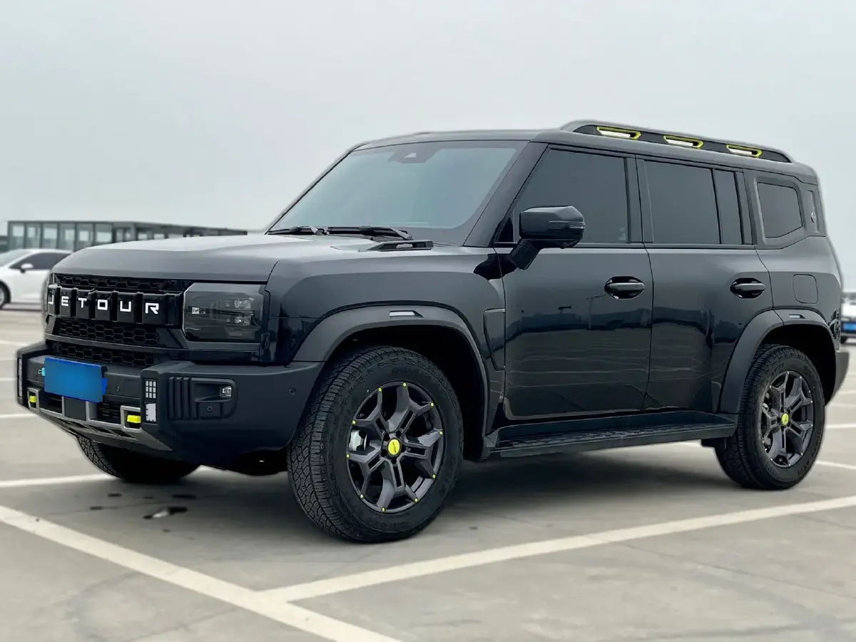 2023 Jetour Traveller 2.0T 254HP L4 7DCT