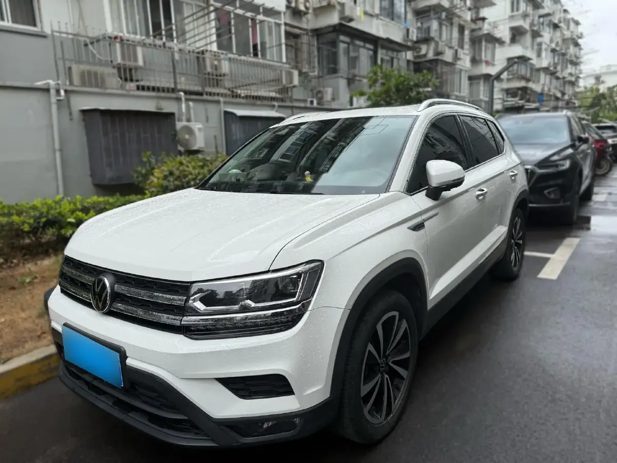 2021 Volkswagen Tharu 1.4T 150HP L4 7DCT