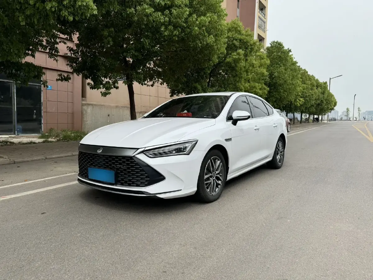 2021 BYD Qin Plus 1.5L 110HP L4 E-CVT PHEV 18.32KWH