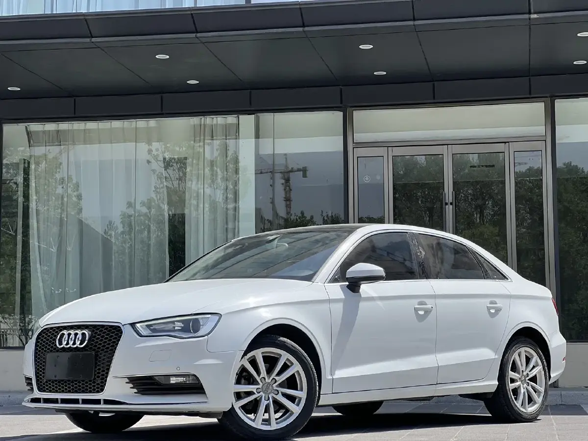 2015 Audi A3 1.4T 150HP L4 7DCT