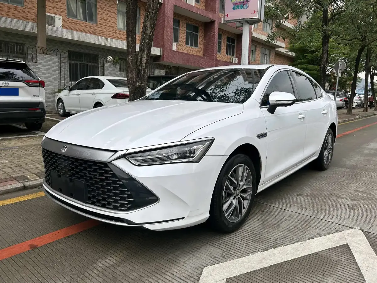 2023 BYD Qin Plus 1.5L 110HP L4 E-CVT PHEV 18.32KWH