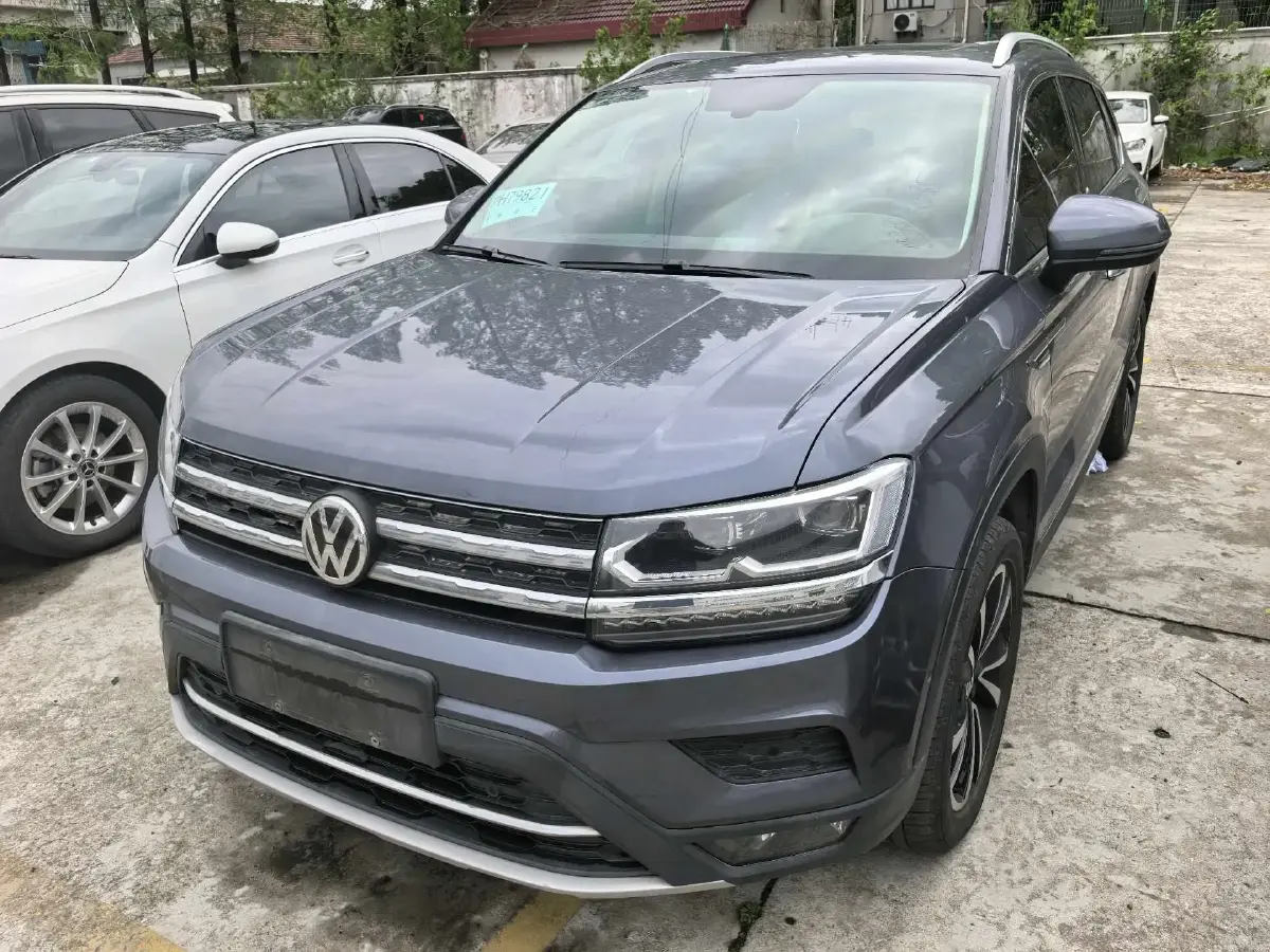2019 Volkswagen Tharu 1.4T 150HP L4 7DCT