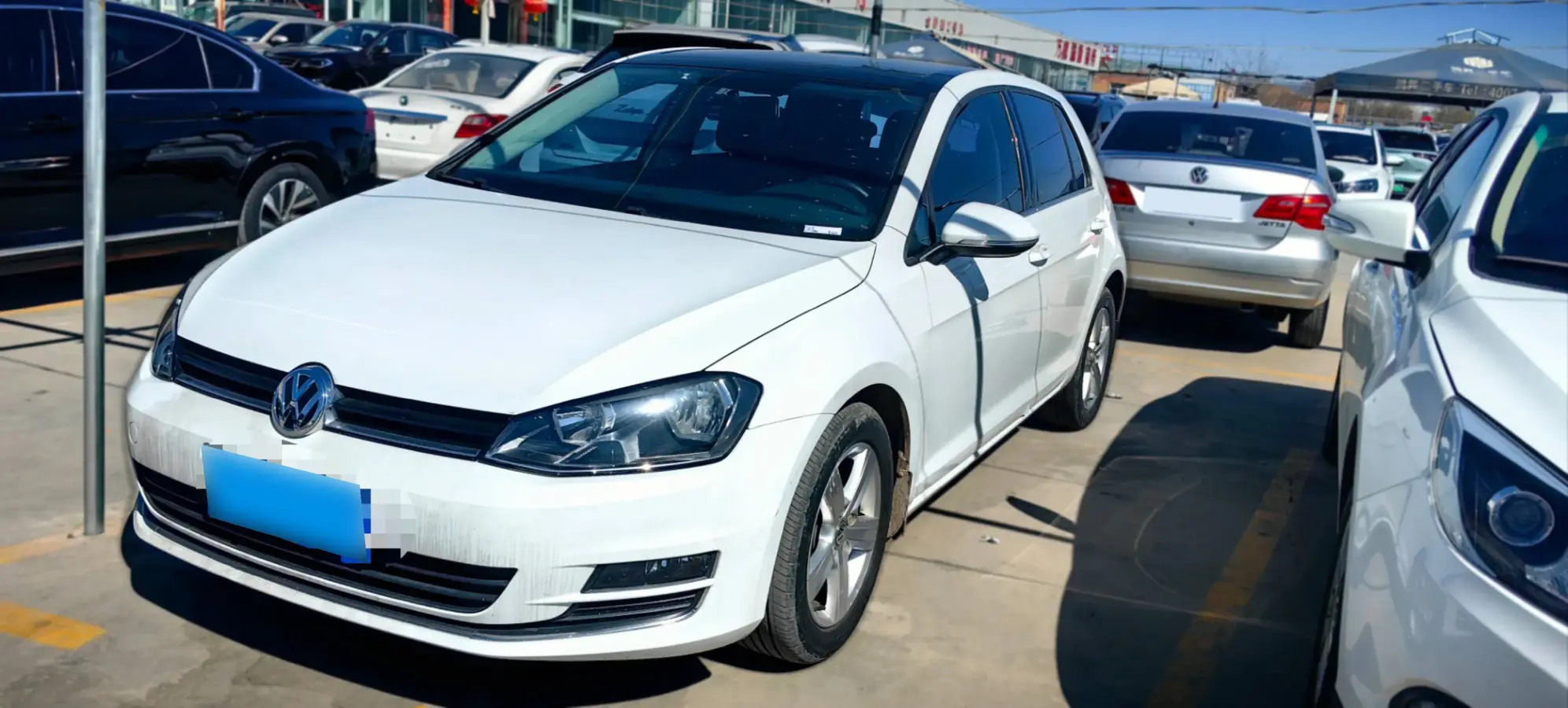 2011 Volkswagen Golf 1.6L 105HP L4 5MT