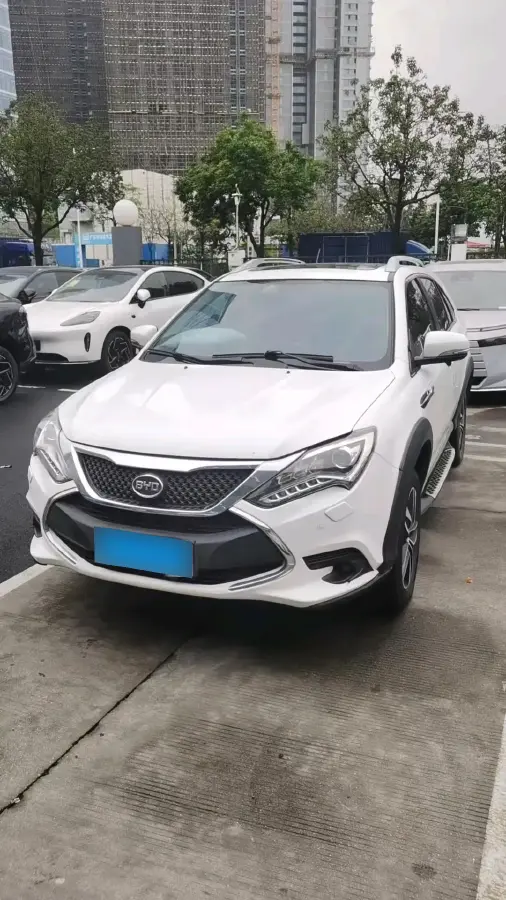 2015 BYD Tang 2.0T 205HP L4 6DCT PHEV