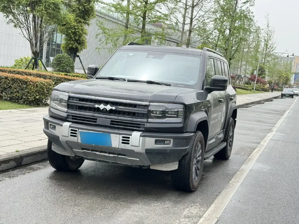 2023 FangChengBao Bao 5 1.5T 194HP L4 E-CVT PHEV 31.8KWH