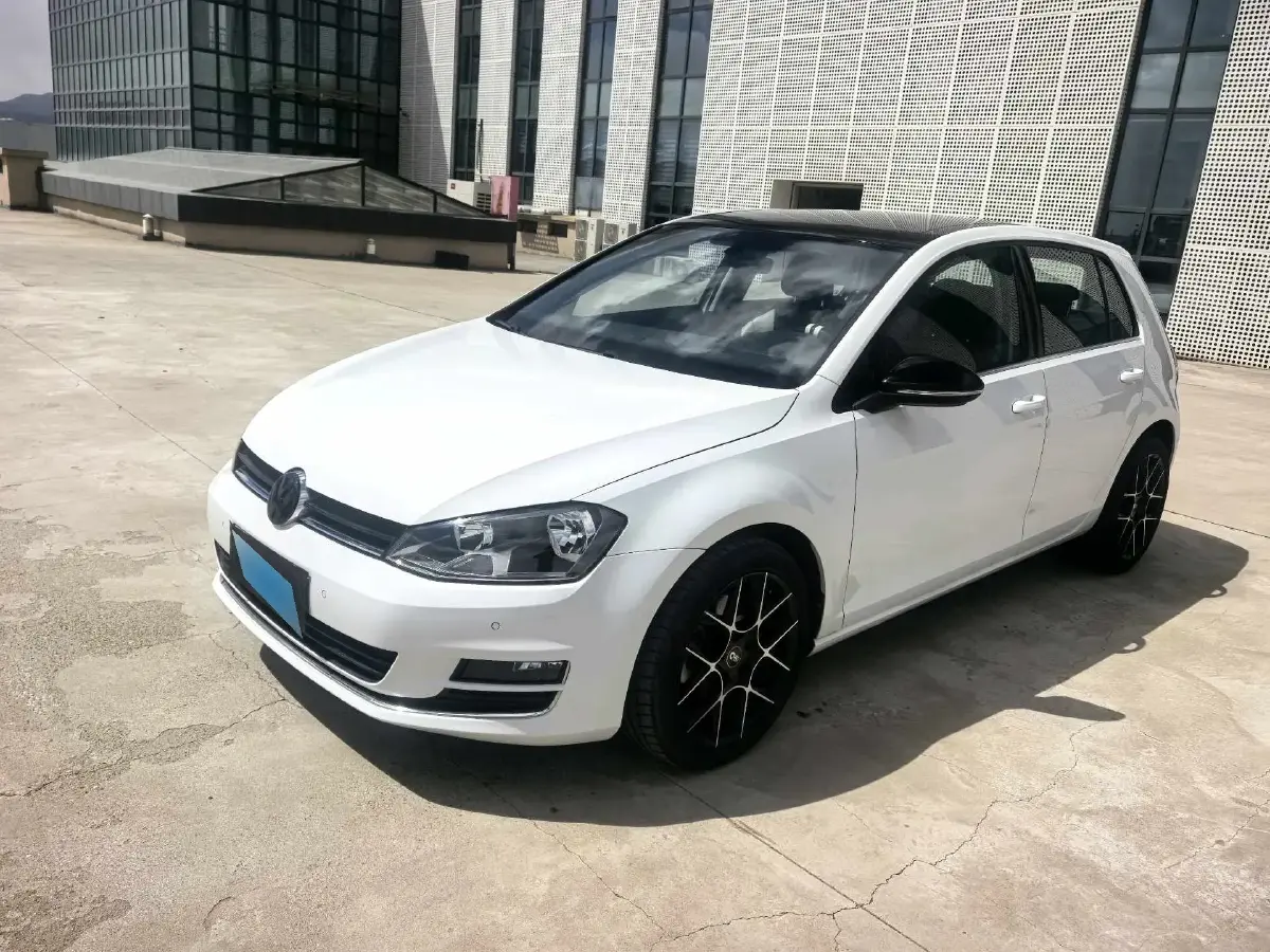 2017 Volkswagen Golf 1.4T 131HP L4 7DCT