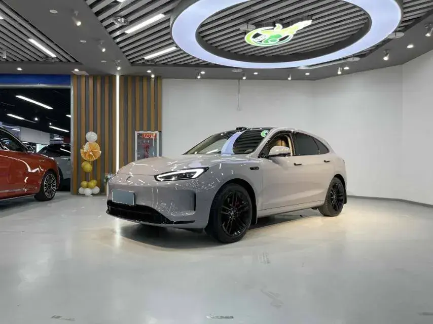 2024 HIMA AITO M5 1.5T 152HP L4 REEV 42KWH