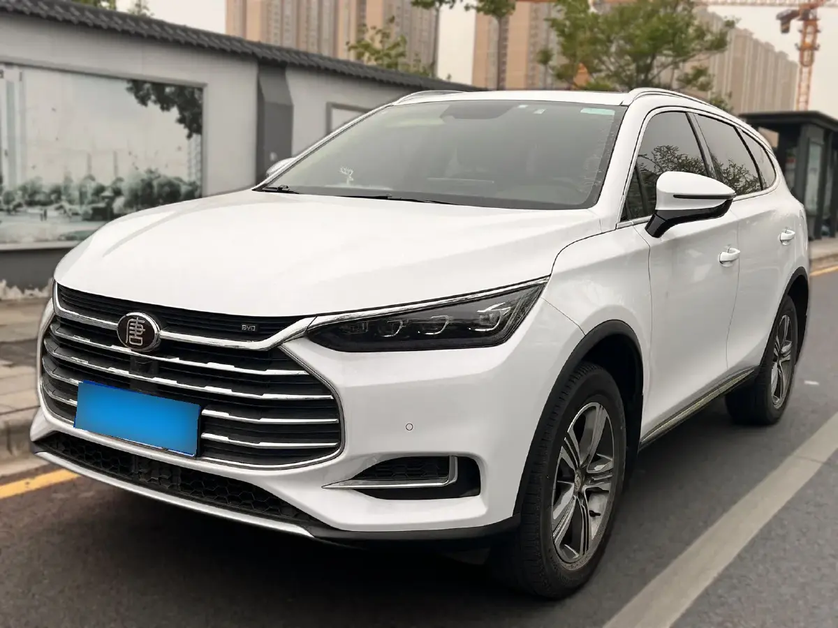 2019 BYD Tang 2.0T 192HP L4 6AT