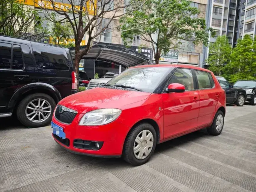 2009 Skoda Fabia 1.6L 105HP L4 6AT