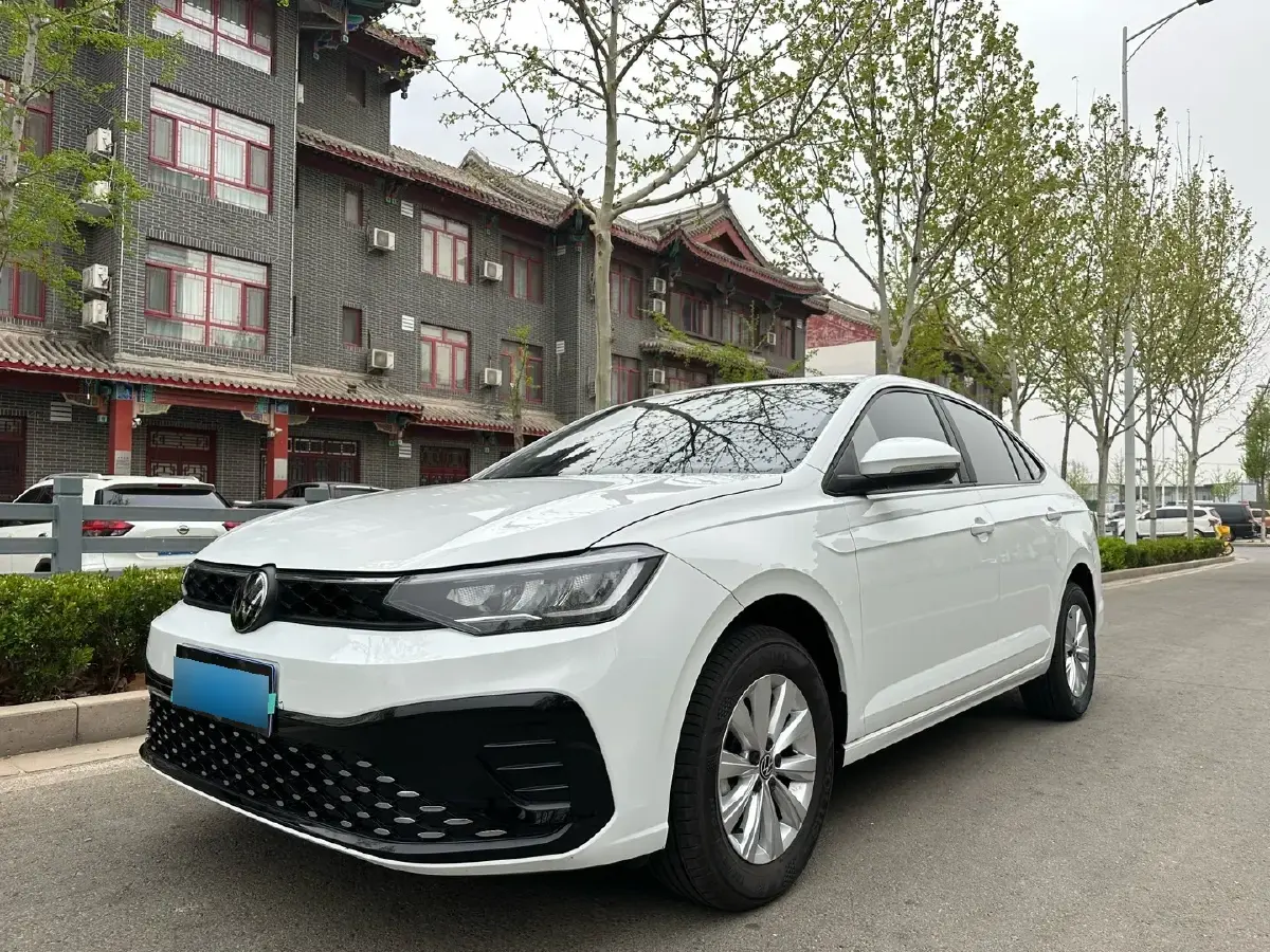 2023 Volkswagen Lavida 1.5L 110HP L4 5MT