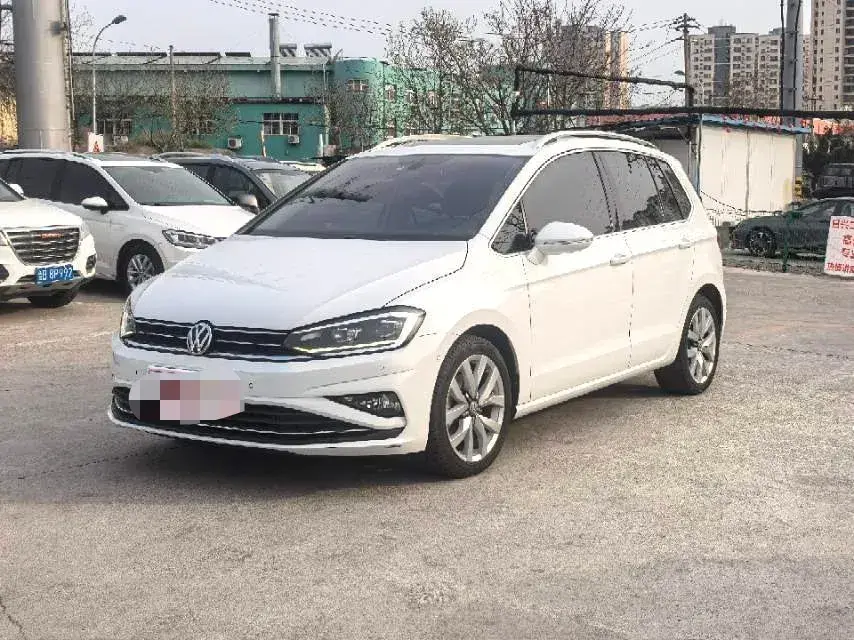 2020 Volkswagen Golf Sportsvan 1.4T 150HP L4 7DCT