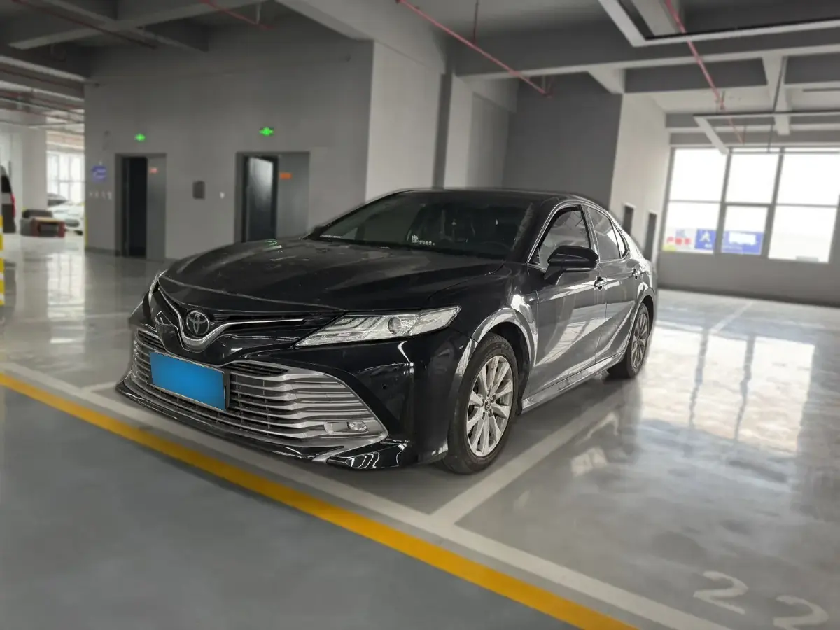 2019 Toyota Camry 2.0L 178HP L4 CVT