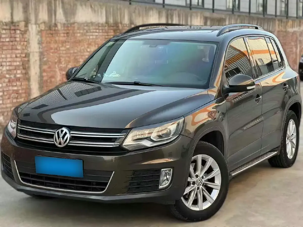 2015 Volkswagen Tiguan 1.8T 160HP L4 6AT