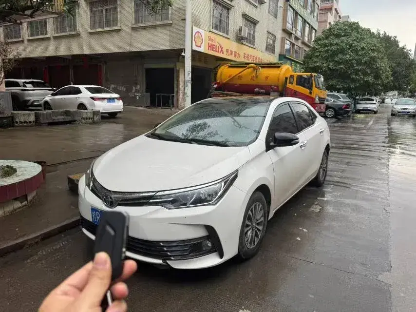 2018 Toyota Corolla 1.2T 116HP L4 CVT