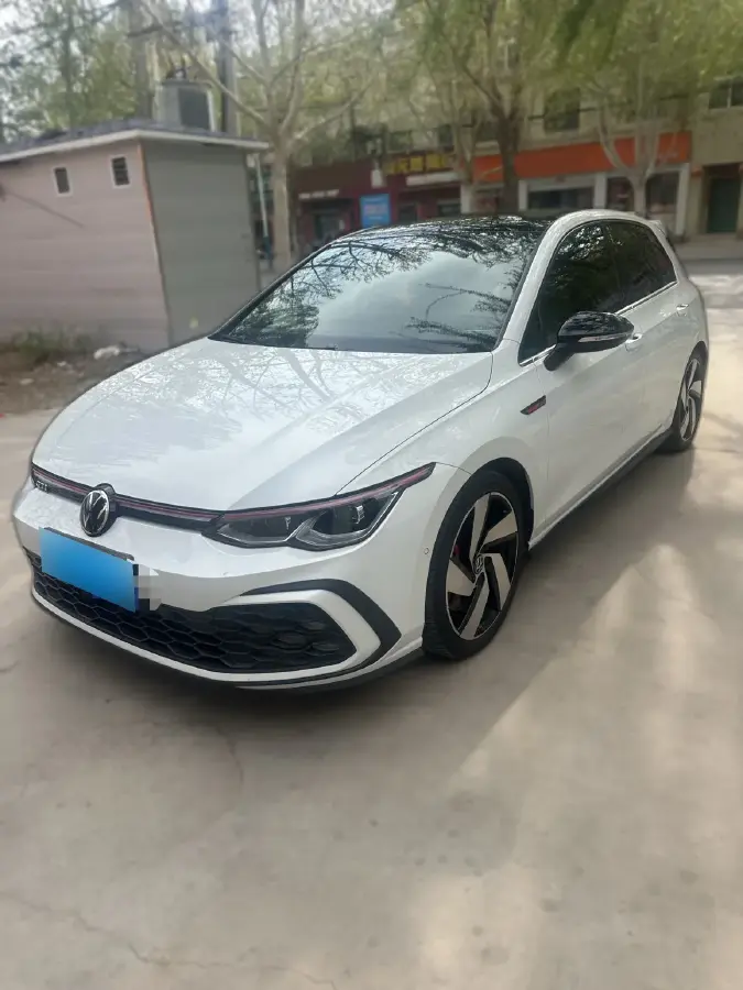 2016 Volkswagen GolfGTI 2.0T 220HP L4 7DCT