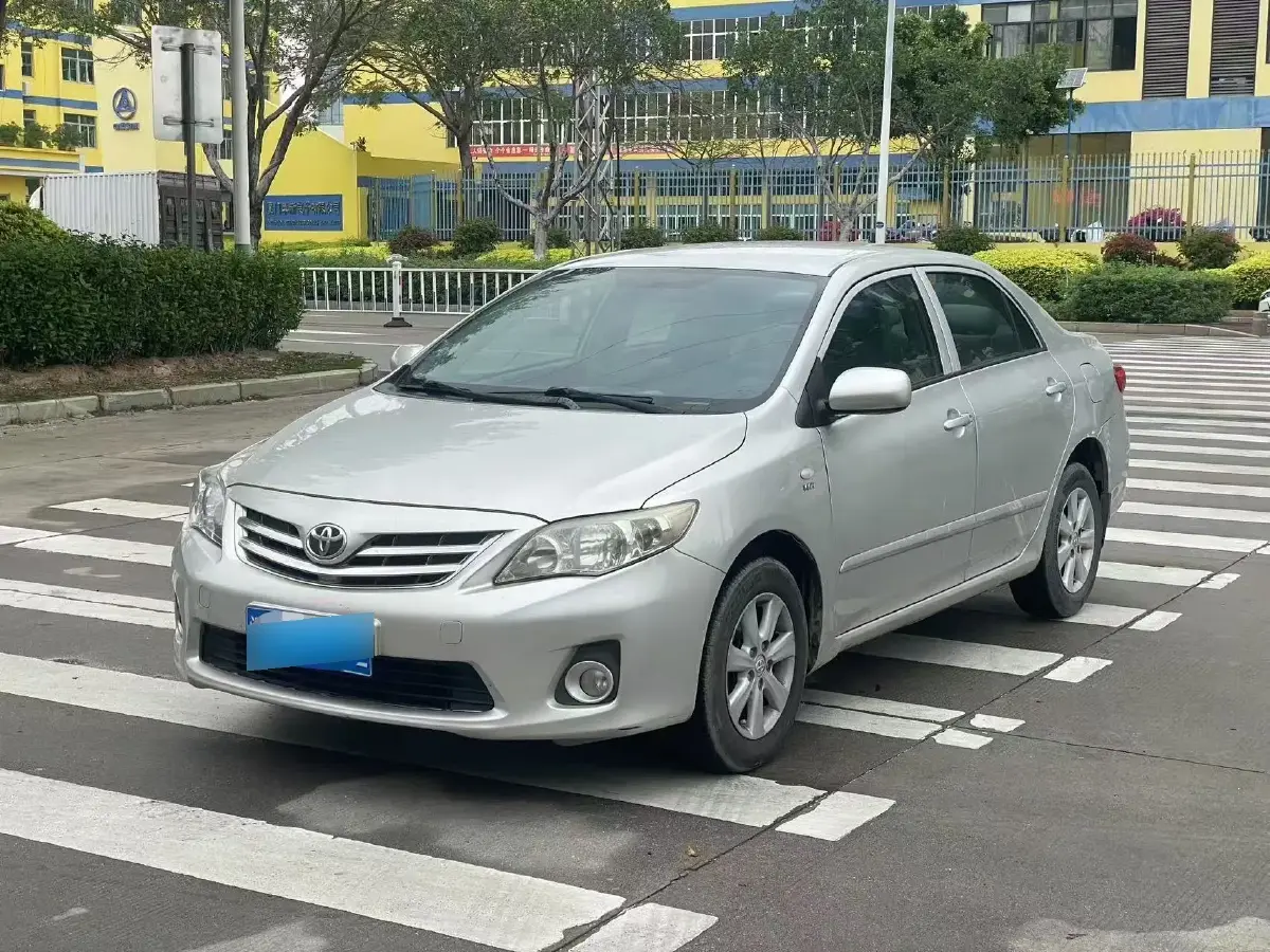 2011 Toyota Corolla 1.6L 122HP L4 4AT