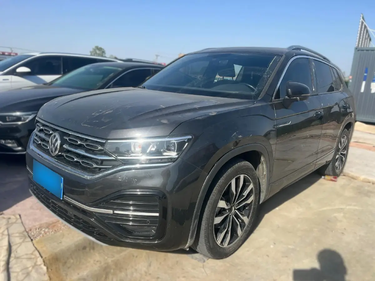 2021 Volkswagen Tayron 2.0T 220HP L4 7DCT