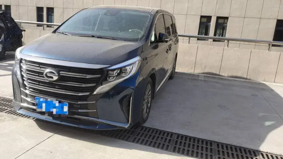 2021 GAC Trumpchi M8 2.0T 252HP L4 8AT