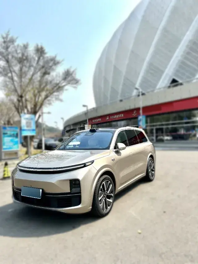 2022 Li L9 Range Extended 154HP REEV 42.6KWH